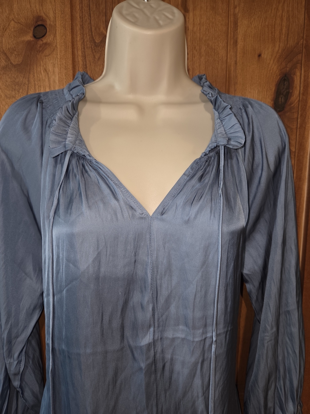 Carmen Marc Valvo Slate-Blue V-Neck Peasant Blouse with Ties - Picture 2 of 7